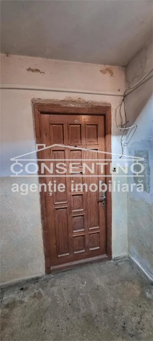 Se vinde imobil cu 3 camere , Brosteni, decomandat - imagine 4