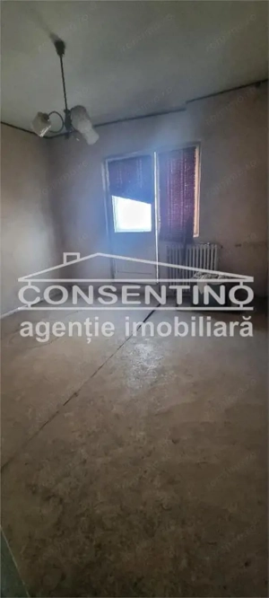 Se vinde imobil cu 3 camere , Brosteni, decomandat - imagine 6