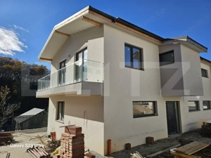 Duplex 4 camere, 130 mp utili, 275 mp teren, 3 băi, zona Tăuți - imagine 2