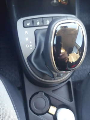 vând Hyundai i10  - imagine 4