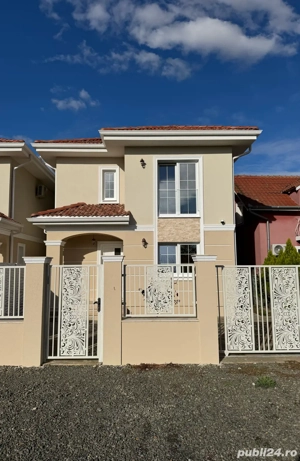 Casa premium 4 camere 3 bai Mosnita Noua asfalt toate utilitatile 