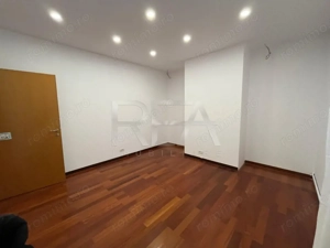 Apartament 4 camere  Resedinta - imagine 14