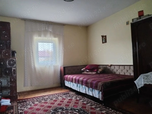 Casa cu teren - central Segarcea - imagine 4