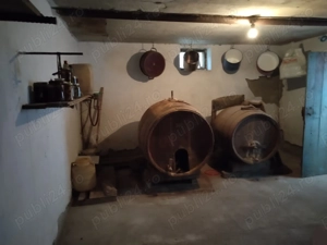 Casa cu teren - central Segarcea - imagine 8