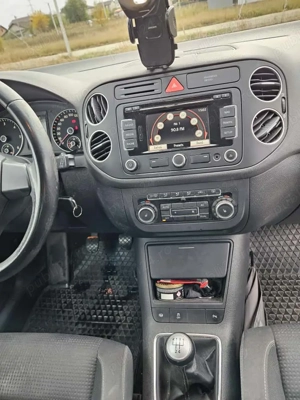 Volkswagen Golf 6 Plus 1.6tdi - imagine 4