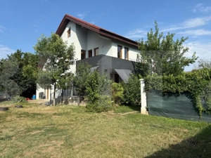 Casa 5 camere, 270 mp, zona Torontal