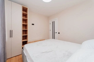 Apartament cu 2 camere de inchiriat in zona Tractorul