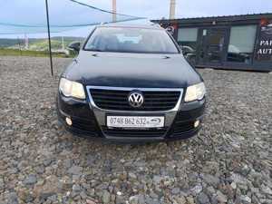Volkswagen Passat 2.0 TDI 2009  EURO 5 - imagine 2