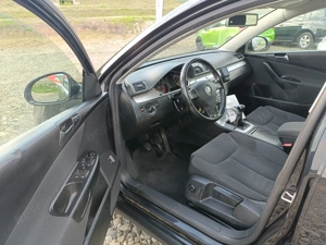 Volkswagen Passat 2.0 TDI 2009  EURO 5 - imagine 16
