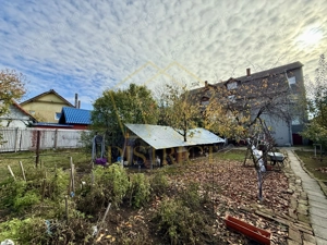 Duplex D+P+1E+M cu 7 camere | Utvin