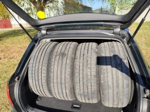 Vând cauciucuri de vara