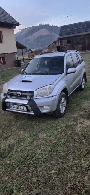 Toyota Rav 4, 2005,D4D diesel,116 cp,4x4,full extra,piele - imagine 2