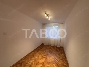 Apartament 3 camere 54mpu etaj 1 balcon zona Centrala Sibiu - imagine 18