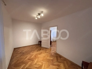 Apartament 3 camere 54mpu etaj 1 balcon zona Centrala Sibiu - imagine 11