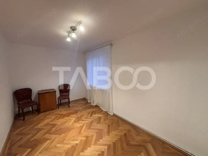 Apartament 3 camere 54mpu etaj 1 balcon zona Centrala Sibiu - imagine 12