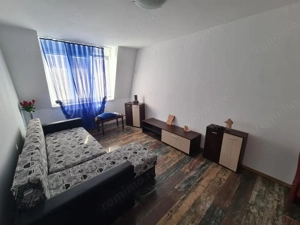 Apartament 4 camere decomandat cu scara interioara, Zona Sarari