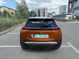 Peugeot E-2008 GT 2023 Impecabila (ca noua) - Garanție Peugeot 2029 05 - imagine 4