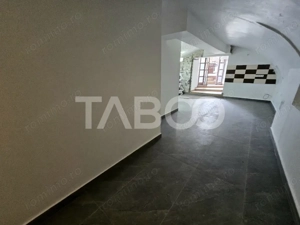 Spatiu comercial de vanzare 55 mp curte parcare zona Central din Sibiu