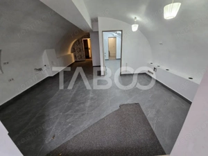 Spatiu comercial de vanzare 55 mp curte parcare zona Central din Sibiu