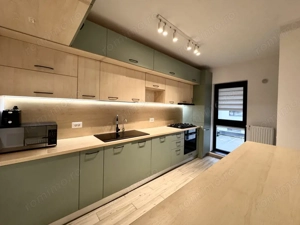 Apartament 3 camere, decomandat, 2 locuri subterane +boxa, Plaza Romania