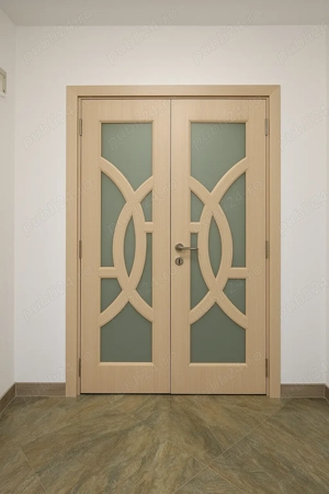 Apartament renovat, 2 camere decomandate   Siderurgiștilor Vest, etaj 3 4