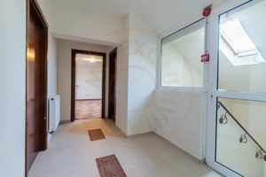 Apartament spațios în vilă – 217 mp utili, Tunari! - imagine 14