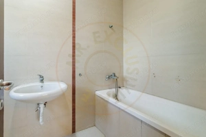 Apartament spațios în vilă – 217 mp utili, Tunari! - imagine 15