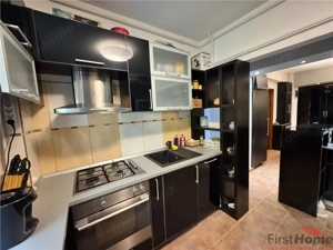 Apartament 3 camere, Primarie - Piata Unirii etaj 1, mobilat si utilat - imagine 2