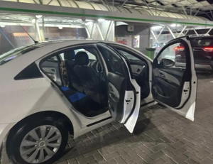 OCAZIE! Chevrolet Cruze 1.8 benzina 141 cp, 2010 AUTOMAT!!! - imagine 5