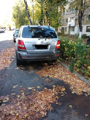 Vând autoturism Kia Sorento - imagine 2
