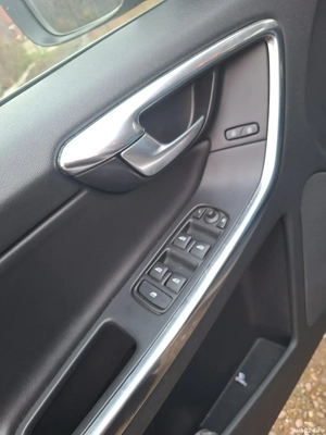 Vând Volvo XC60 2012  - imagine 5