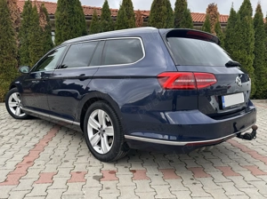 Volkswagen Passat Variant 2.0 TDI SCR DSG Highline - imagine 4