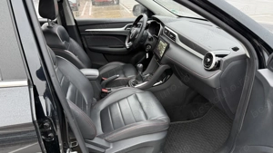 MG ZS 2022 * 1.5 Benzina 106Cp * Garantie de Fabrica 7 Ani   150000 Km - imagine 8