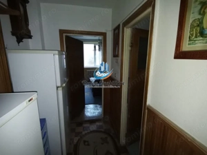 Apartament 4 camere semidecomandat, 2 bai, zona Spital Piatra Neamt - imagine 2