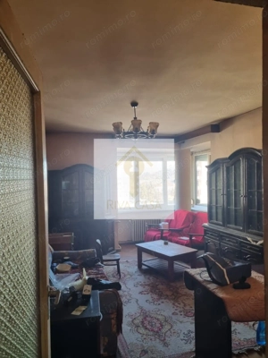 Apartament spațios cu 4 camere, 100 mp utili, triplă orientare.