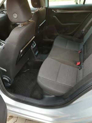 Skoda Octavia Soleil 1,6 TDI DSG  - imagine 6