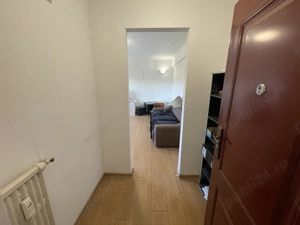 Garsoniera vis-a-vis de Palatul Cotroceni - imagine 2