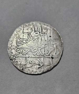 Monedă otomană veche de argint (posibil Kuruş)