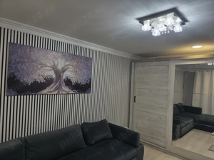 Vând apartament cu două camere in Codlea 