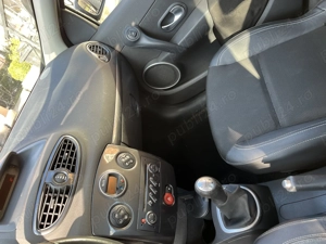 Renault Clio 1.2 16V - imagine 8