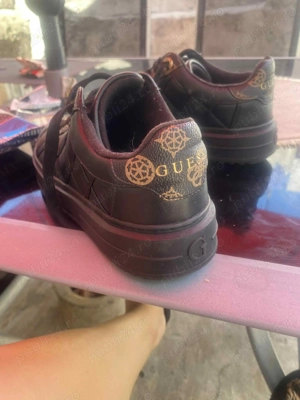 Adidași Guess originali