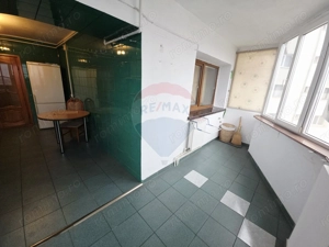 Apartament cu 2 camere de vânzare în zona 1 Mai - imagine 9