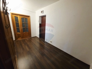 Apartament cu 2 camere de vânzare în zona 1 Mai - imagine 4