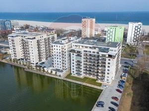 Penthouse de vanzare in Mamaia vedere frontala lac si marea Neagra - imagine 15