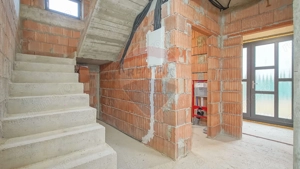 Vedere de Vis: Munți/Cetate | Impune-ți stilul acasă | 150mp la gri - imagine 7