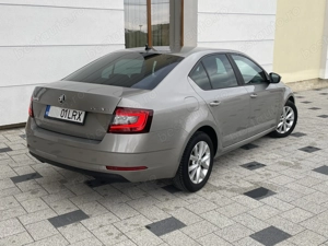 Skoda Octavia Limuzina 2.0 TDI DSG AppleCar Play - imagine 6