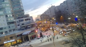 3 camere Casa de Cultura et 4/10, centrala gaze, 2 balcoane - 6 mp, 62 mp utili  - imagine 4