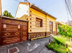 Vând  Casă   Spațiu Comercial Zona Centrala 