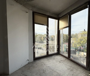 Vedere superbă spre Parcul Botanic, apartament 3 camere, Piața Unirii - imagine 2