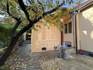 Apartament 2 camere, parter înalt, centrala proprie  zona Sinaia - imagine 7